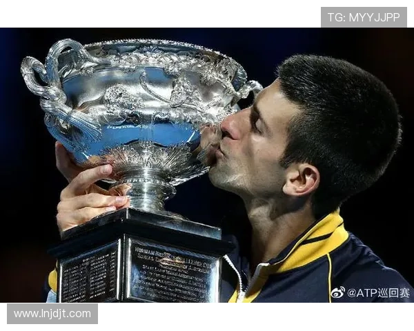 德约科维奇再创辉煌连夺两冠掀起网坛新一轮巅峰对决热潮