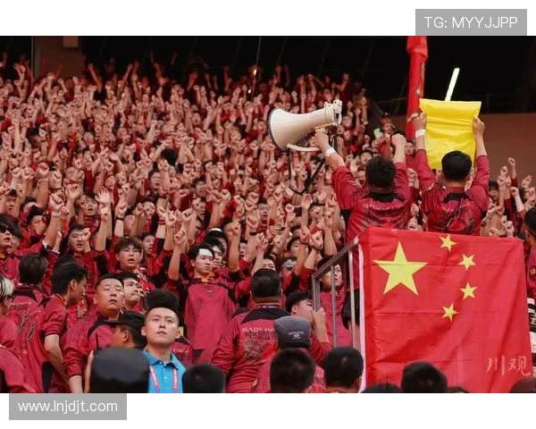 中国足球队备战世预赛 强化防守进攻双重提升 目标全力争取出线