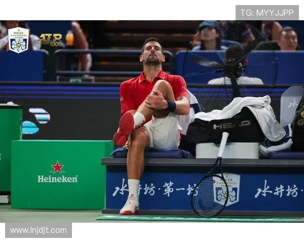 德约科维奇再创传奇豪取年终总决赛开门红展现世界第一统治力