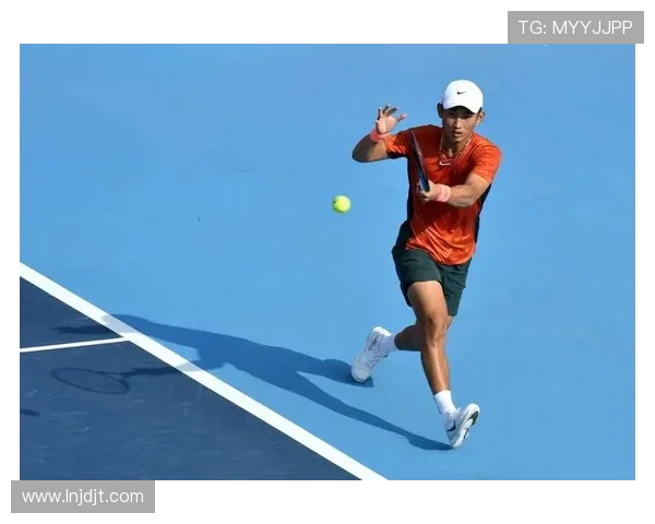 网球赛季最新动态:全球顶尖选手纷纷亮相,赛事激烈精彩不断 网球赛季最新动态:全球顶尖选手纷纷亮相,赛事激烈精彩不断