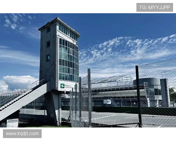 蒙扎足球俱乐部历史与发展探索:从地方小队到意甲新贵的崛起之路 蒙扎足球俱乐部历史与发展探索:从地方小队到意甲新贵的崛起之路